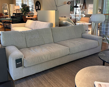 Juul-331-soffa-uts
